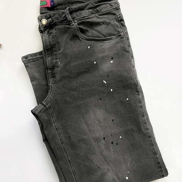 Woman’s grey denim jeans - Picture 4 of 4